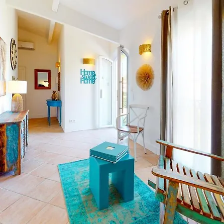 Guest house 35 De *